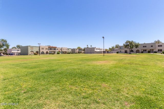 225 N STANDAGE -- 136, Mesa, AZ 85201