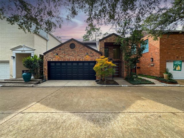 9533 Bayou Brook Street, Houston, TX 77063