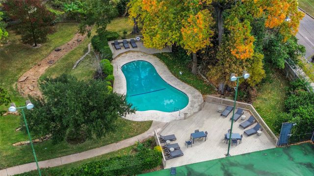 9533 Bayou Brook Street, Houston, TX 77063