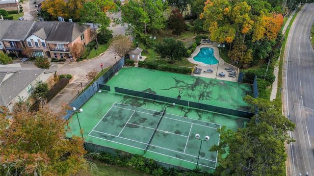 9533 Bayou Brook Street, Houston, TX 77063