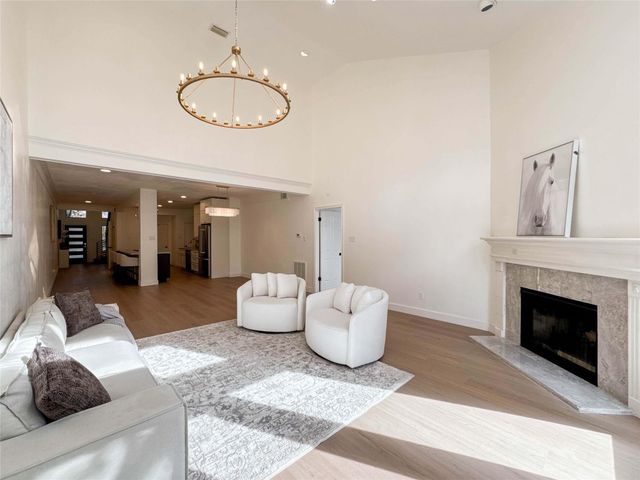 9533 Bayou Brook Street, Houston, TX 77063