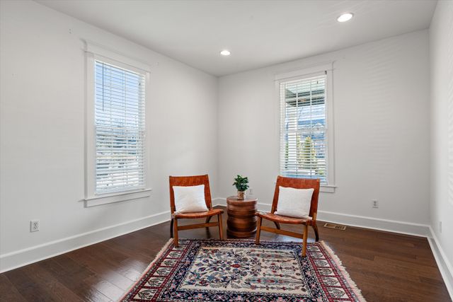 943 W Eastland Ave, Nashville, TN 37206