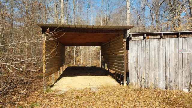 314 Burns Hollow Rd, Waynesboro, TN 38485