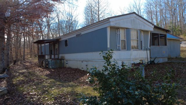 314 Burns Hollow Rd, Waynesboro, TN 38485