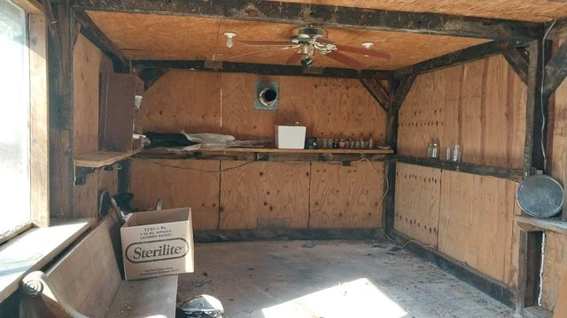 314 Burns Hollow Rd, Waynesboro, TN 38485