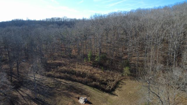 314 Burns Hollow Rd, Waynesboro, TN 38485