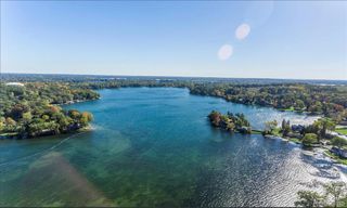 3840 Iris Drive, Waterford Charter Township, MI 48329