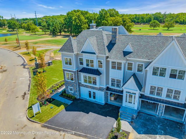 158 Eagle Way, Eatontown, NJ 07724