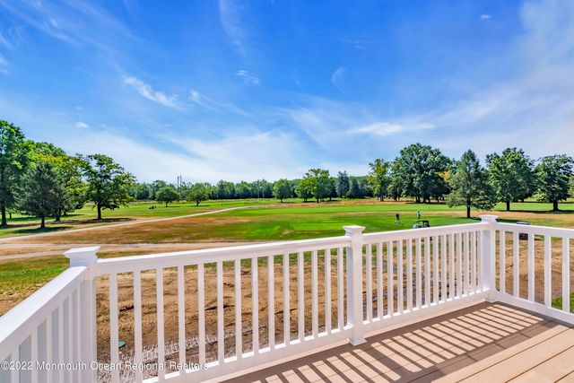 158 Eagle Way, Eatontown, NJ 07724