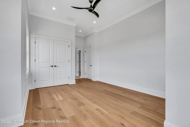 158 Eagle Way, Eatontown, NJ 07724