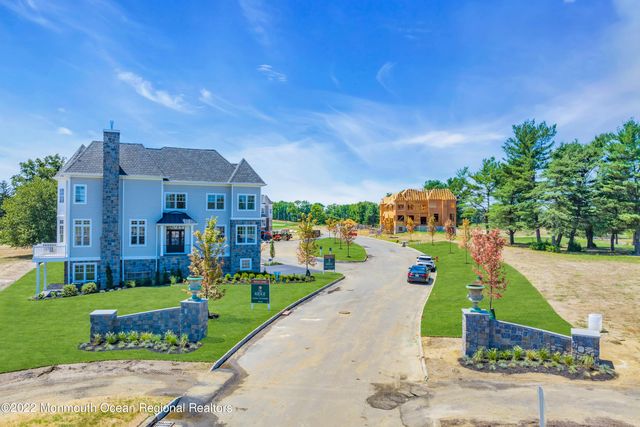158 Eagle Way, Eatontown, NJ 07724