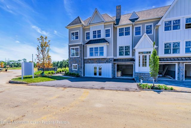 158 Eagle Way, Eatontown, NJ 07724