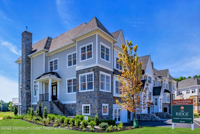 158 Eagle Way, Eatontown, NJ 07724