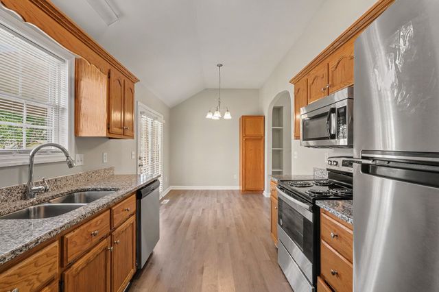 604 Ellis Ct, Old Hickory, TN 37138