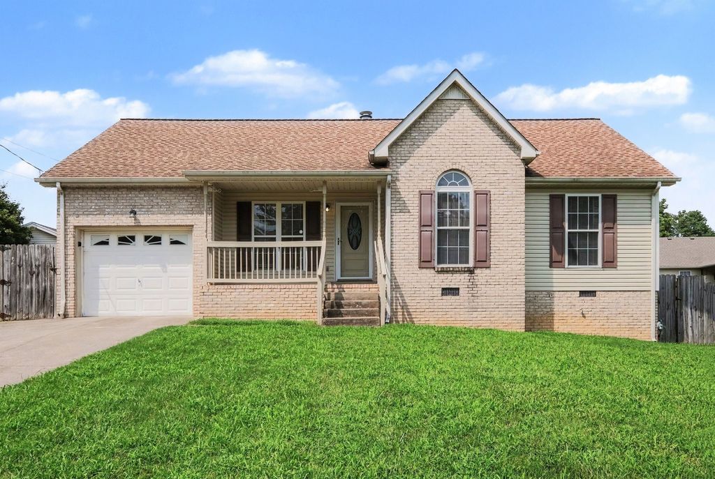 604 Ellis Ct, Old Hickory, TN 37138