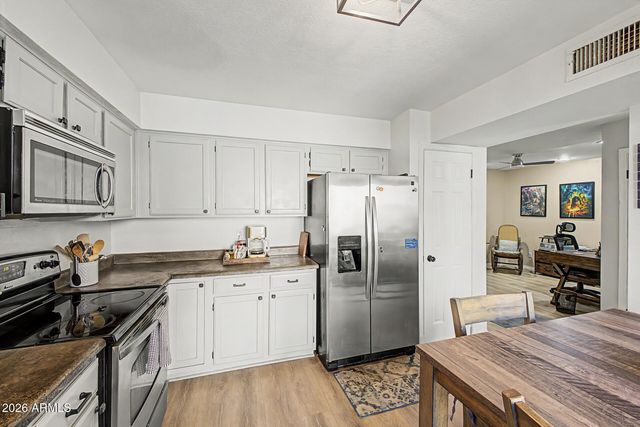16644 N 33RD Street 103, Phoenix, AZ 85032