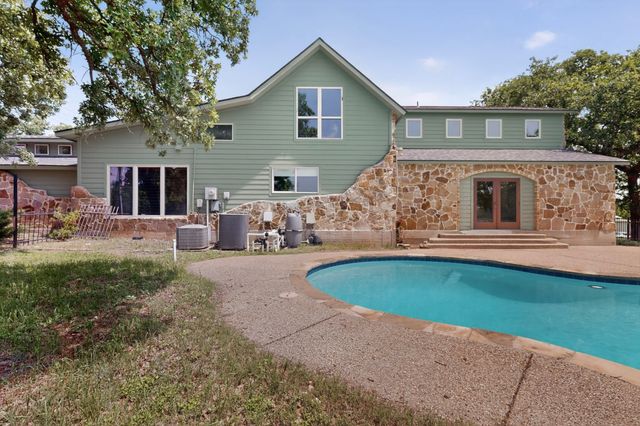 1880 Houston Road, Burleson, TX 76028