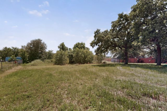 1880 Houston Road, Burleson, TX 76028