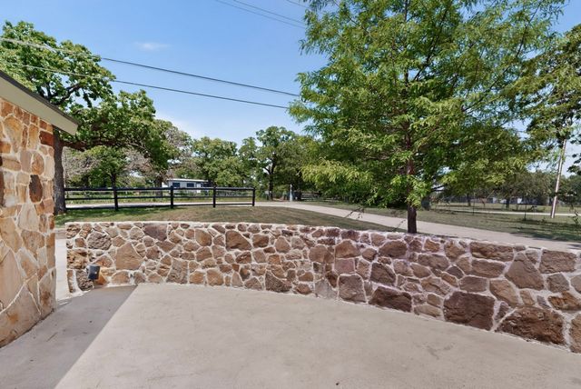 1880 Houston Road, Burleson, TX 76028