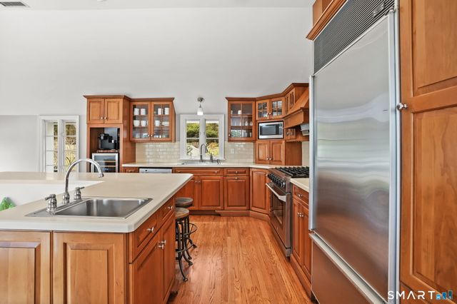 258 Dans Highway, New Canaan, CT 06840