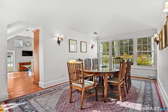 258 Dans Highway, New Canaan, CT 06840