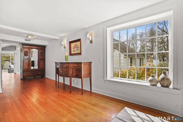 258 Dans Highway, New Canaan, CT 06840