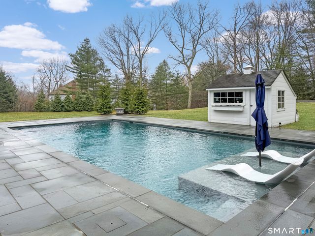 258 Dans Highway, New Canaan, CT 06840
