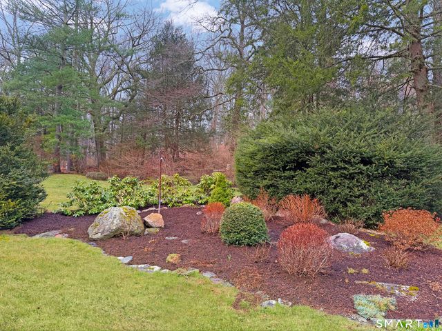 258 Dans Highway, New Canaan, CT 06840