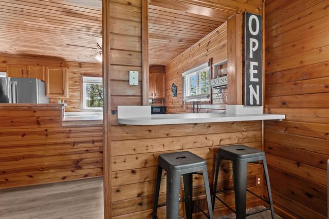 927 Clover STREET, Lake Geneva, WI 53147