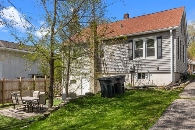 927 Clover STREET, Lake Geneva, WI 53147