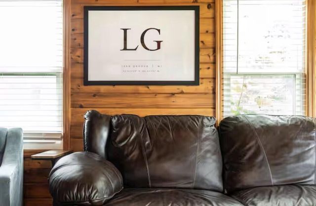 927 Clover STREET, Lake Geneva, WI 53147