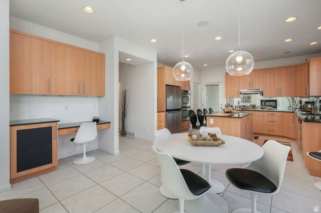 4554 W BIRDIE WAY, South Jordan, UT 84009