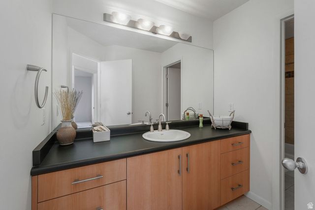 4554 W BIRDIE WAY, South Jordan, UT 84009