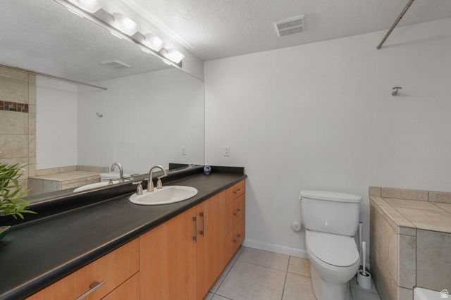 4554 W BIRDIE WAY, South Jordan, UT 84009