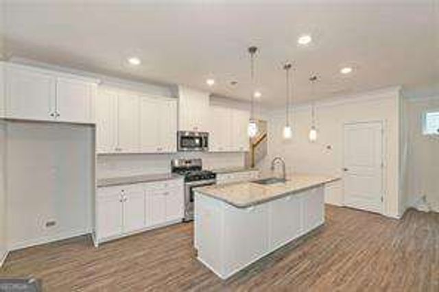 124 Bryon Lane, Acworth, GA 30102