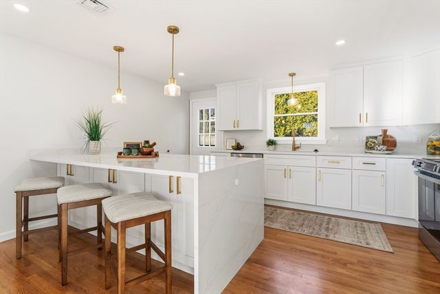 29 Susan Dr, Saugus, MA 01906