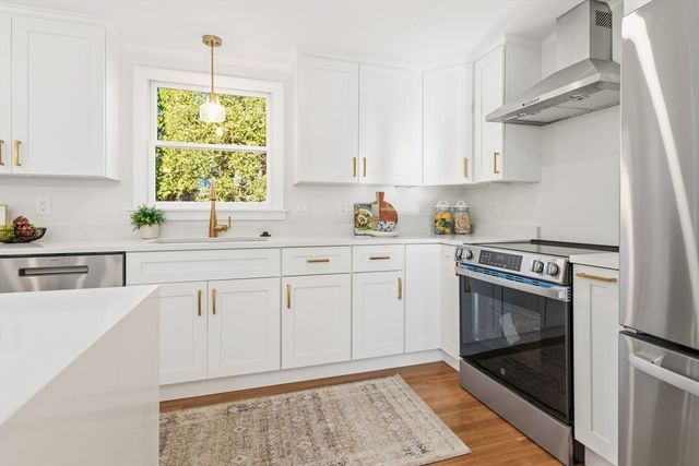 29 Susan Dr, Saugus, MA 01906