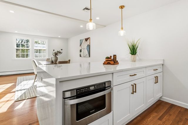 29 Susan Dr, Saugus, MA 01906