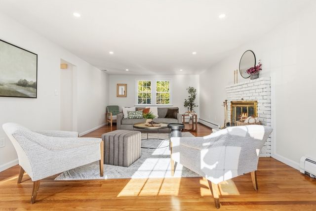 29 Susan Dr, Saugus, MA 01906