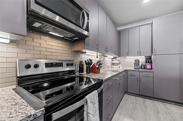 3517 Windhaven Parkway 2305, Lewisville, TX 75056