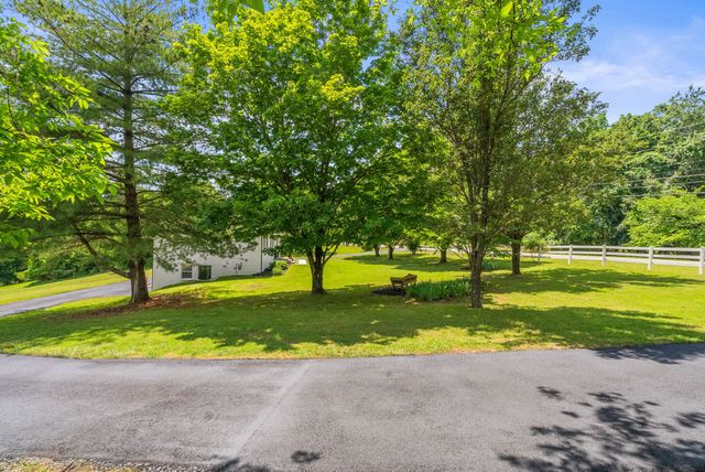 410 Bellamy Ln, Clarksville, TN 37043