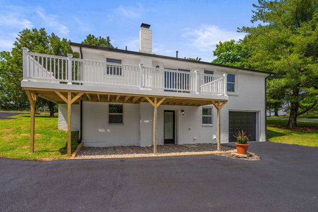 410 Bellamy Ln, Clarksville, TN 37043