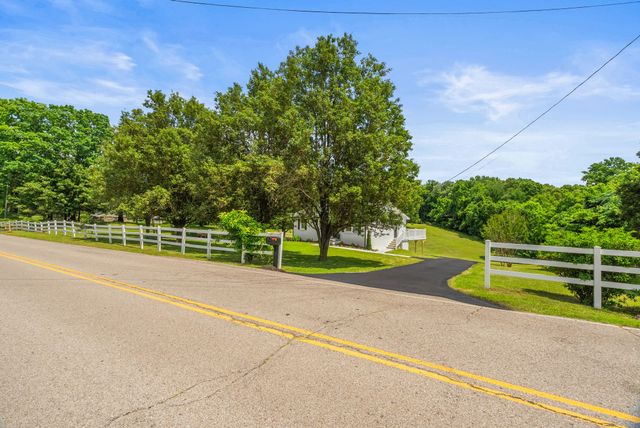 410 Bellamy Ln, Clarksville, TN 37043