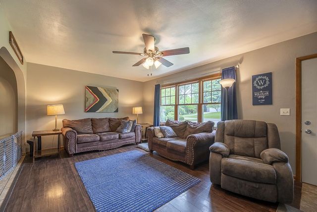 2610 E Hill Road, Beloit, WI 53511