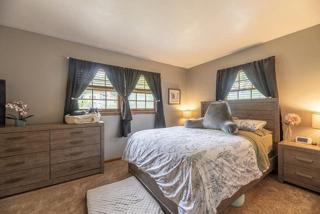 2610 E Hill Road, Beloit, WI 53511