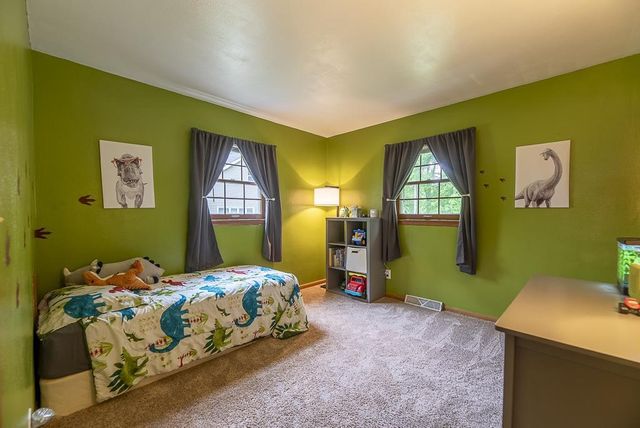 2610 E Hill Road, Beloit, WI 53511