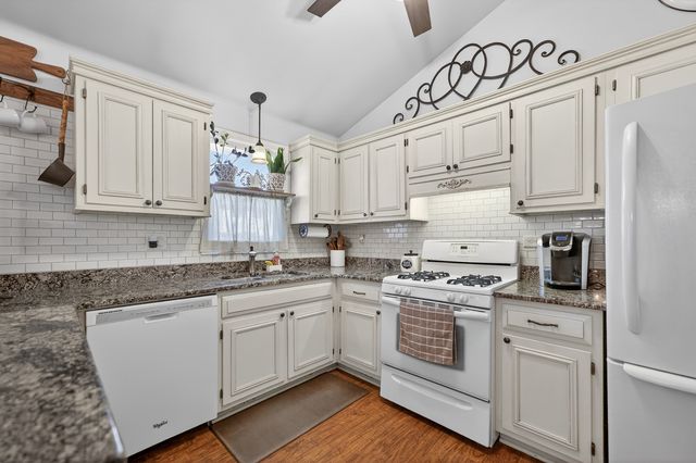 1007 Leawood Drive, Joliet, IL 60431