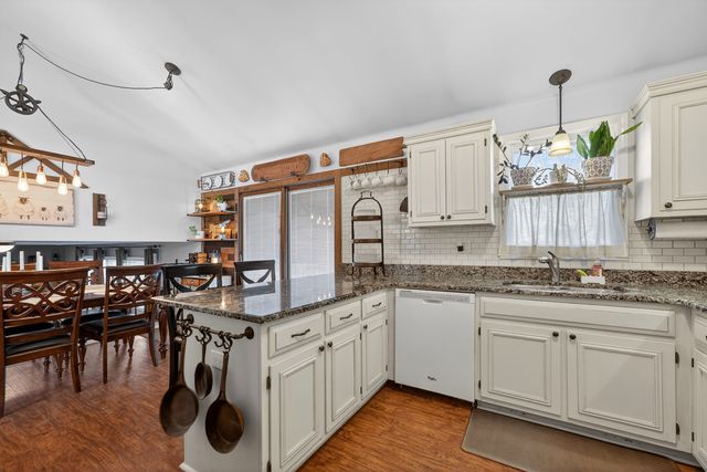 1007 Leawood Drive, Joliet, IL 60431