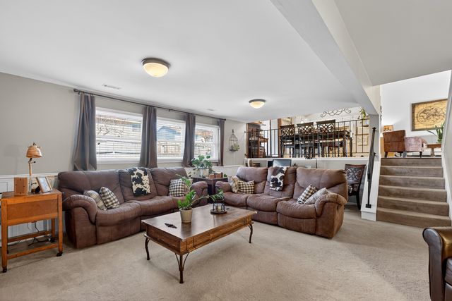 1007 Leawood Drive, Joliet, IL 60431