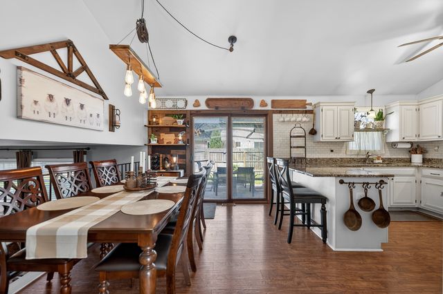 1007 Leawood Drive, Joliet, IL 60431